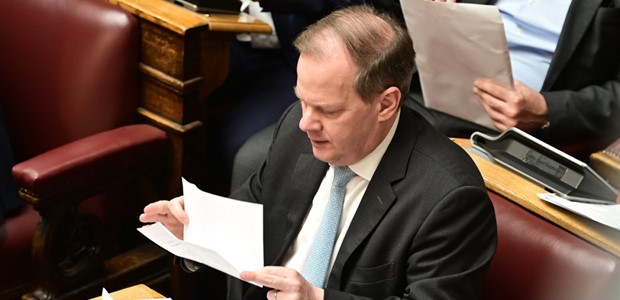 Στις 7 Ιουλίου η επόμενη συνεδρίαση παρουσία Καραμανλή